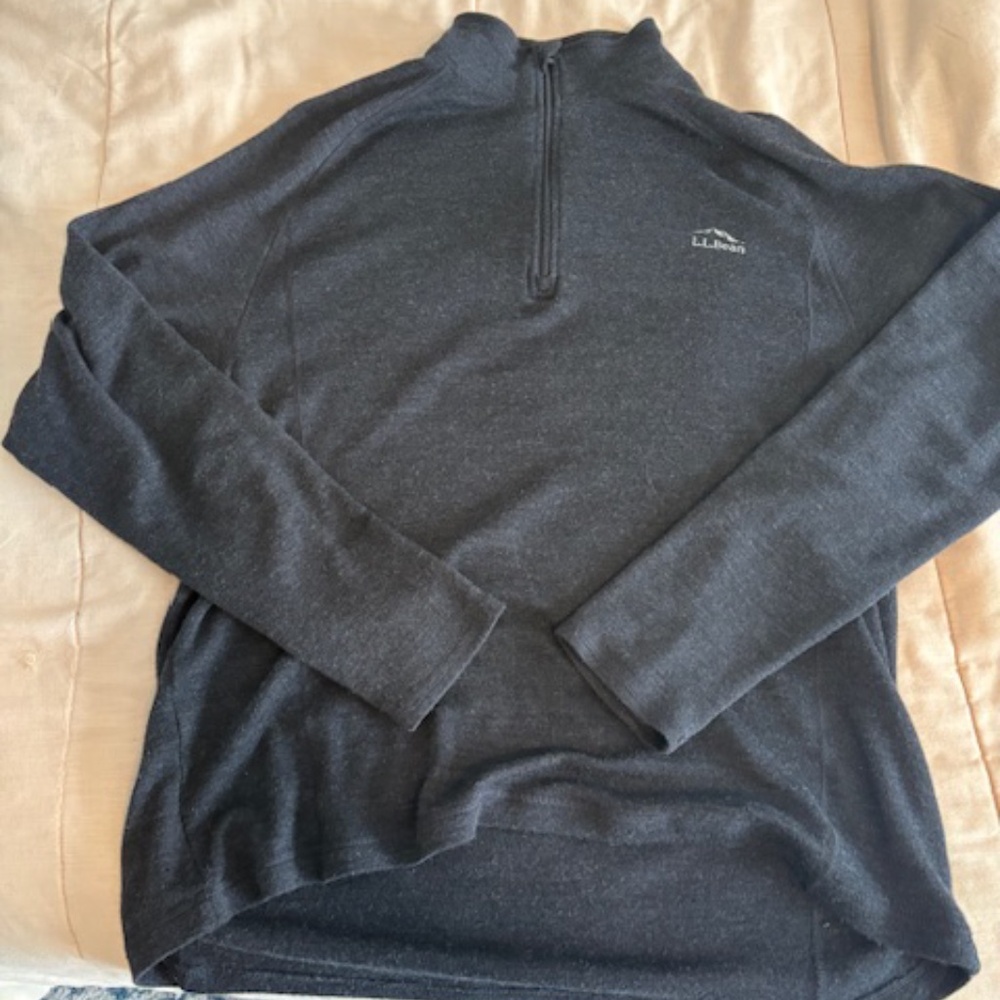 L.L. Bean Merino Wool quarter zip long sleeve base layer. Mens XL